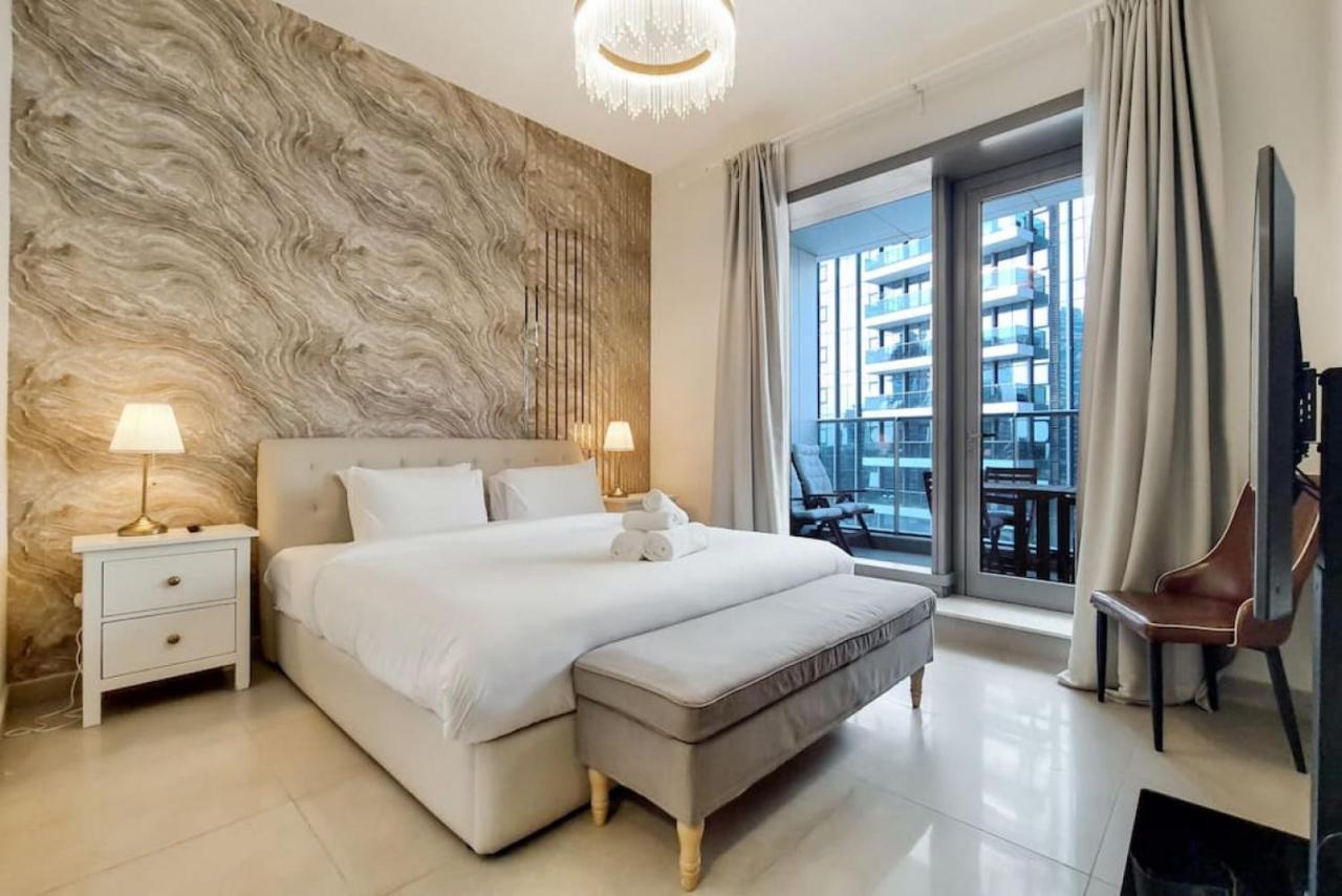Sparkle Tower 1, Marina - Bright Two Bedroom Appartement Dubaï
