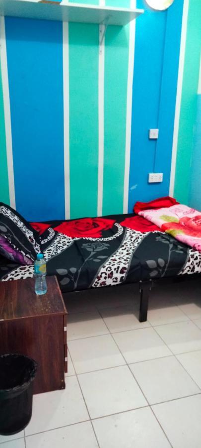 Apartamento Sharaf Dg Metro Partition Private - 39 Flat-03# *