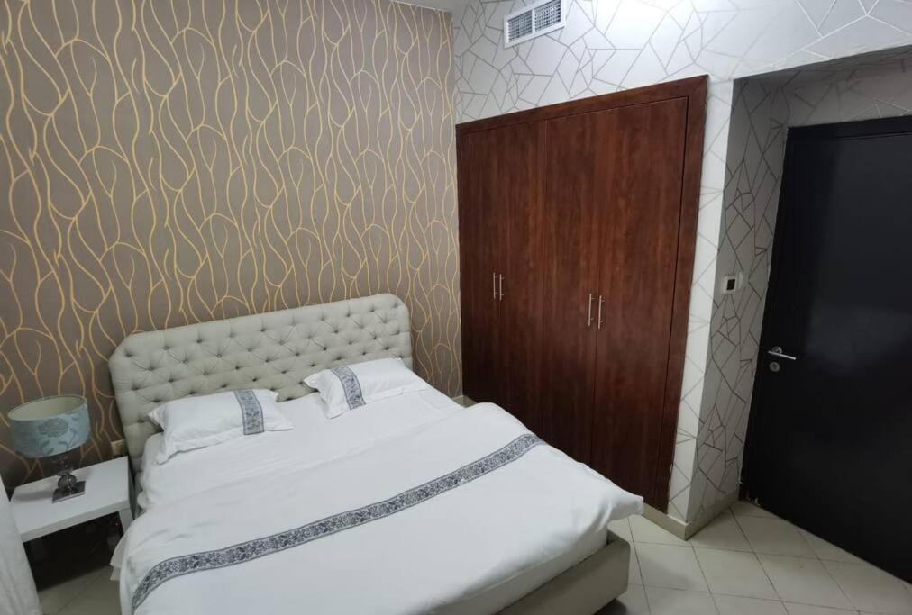 For Family & Friends 2 Bhk In Marina