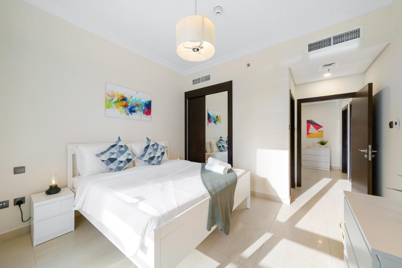 Bright & Vibrant 2br+kids 7min To Mall Appartement *