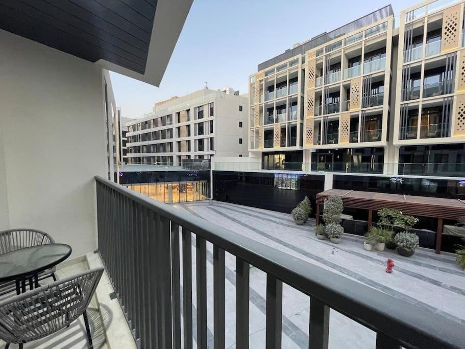 Lovely New 1 Bed Apt - Mirdif Hills Avenue Dubai