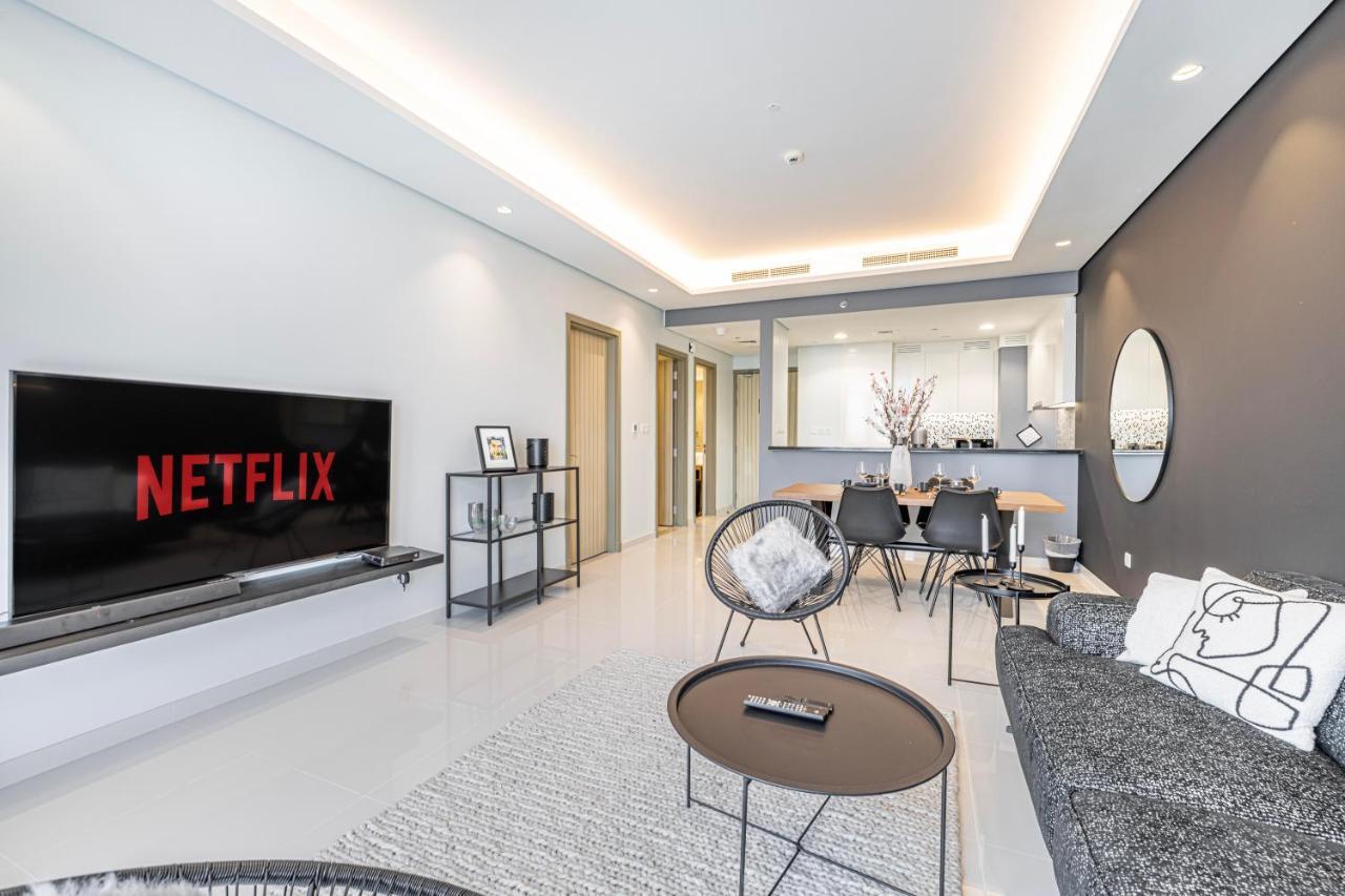 Daniels Burj Khalifa View 2br In Paramount Midtown * Dubai