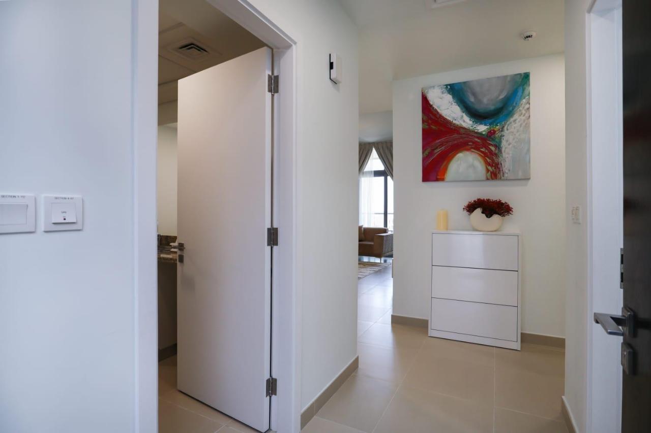 Luxurious 2 Bedroom + Maid With Burj Khalifa View *