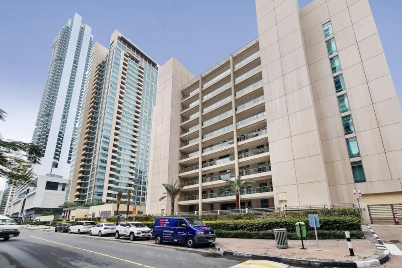 Al Majara 2, Marina - Tranquil One Bedroom Appartement