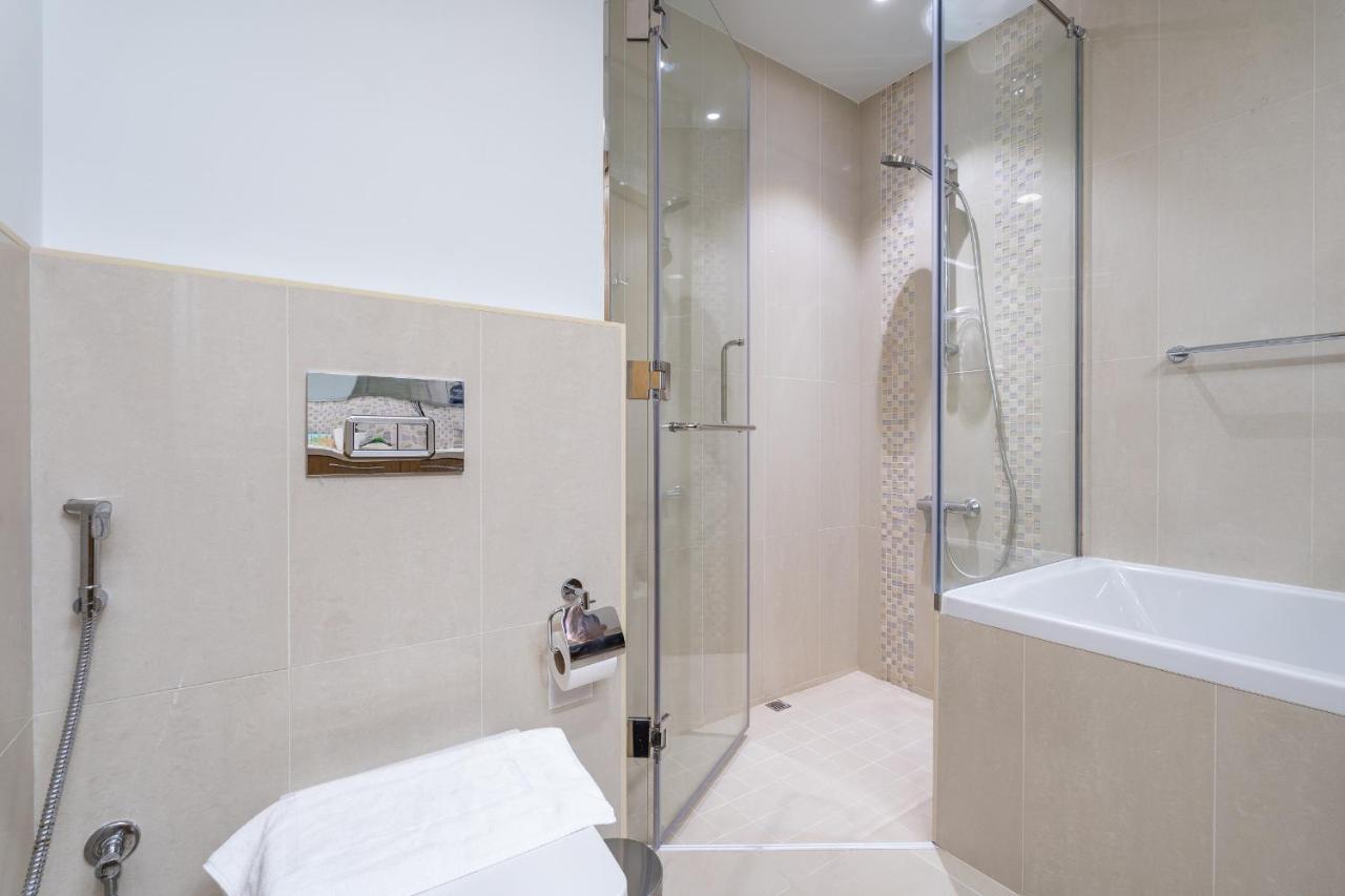 Luxe & Modern Two Bedroom Downtown - Close To Burj Khalifa & The Mall By Sojo *