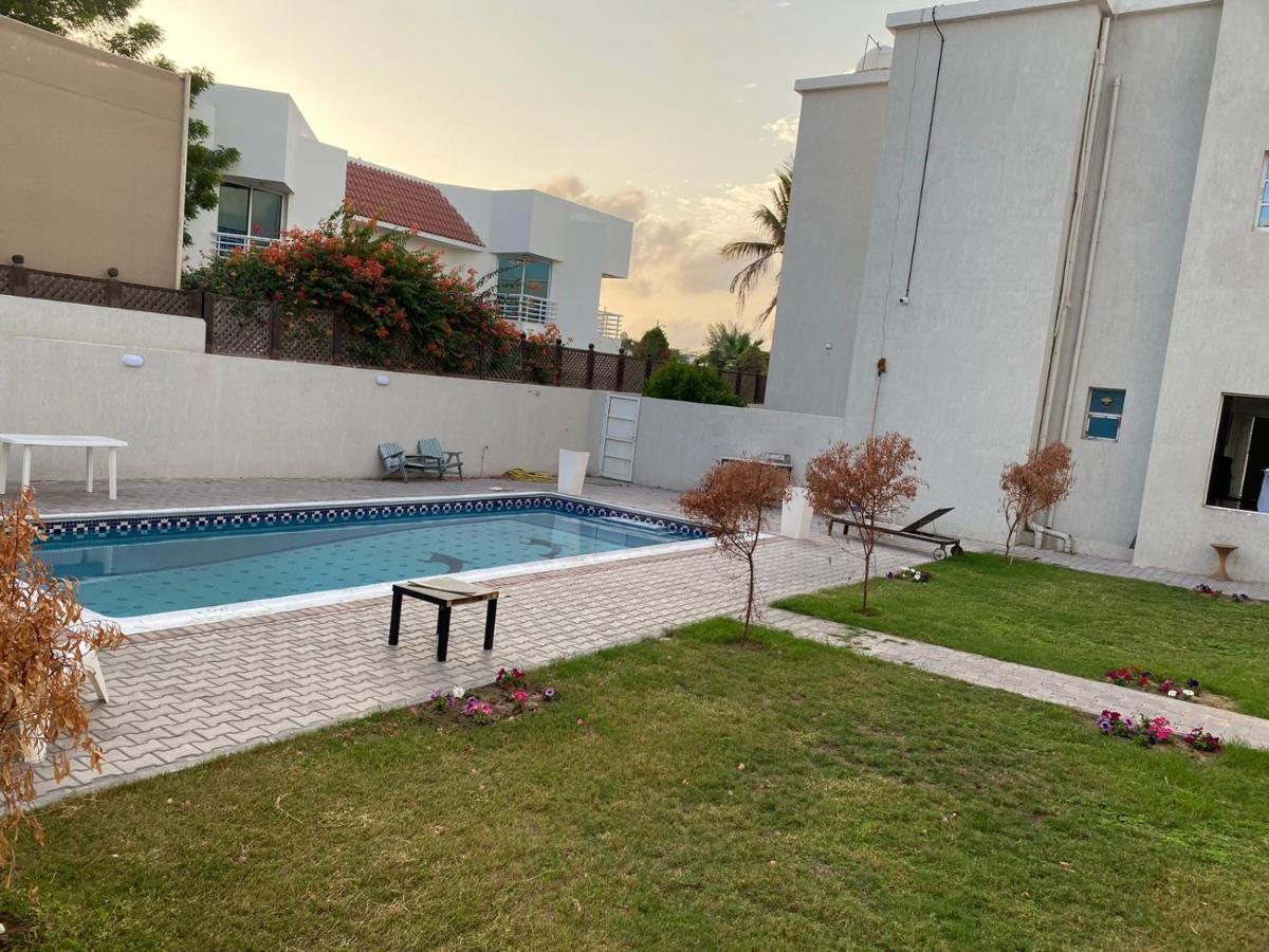 Comfortable Private In Compound Housing * Dubái