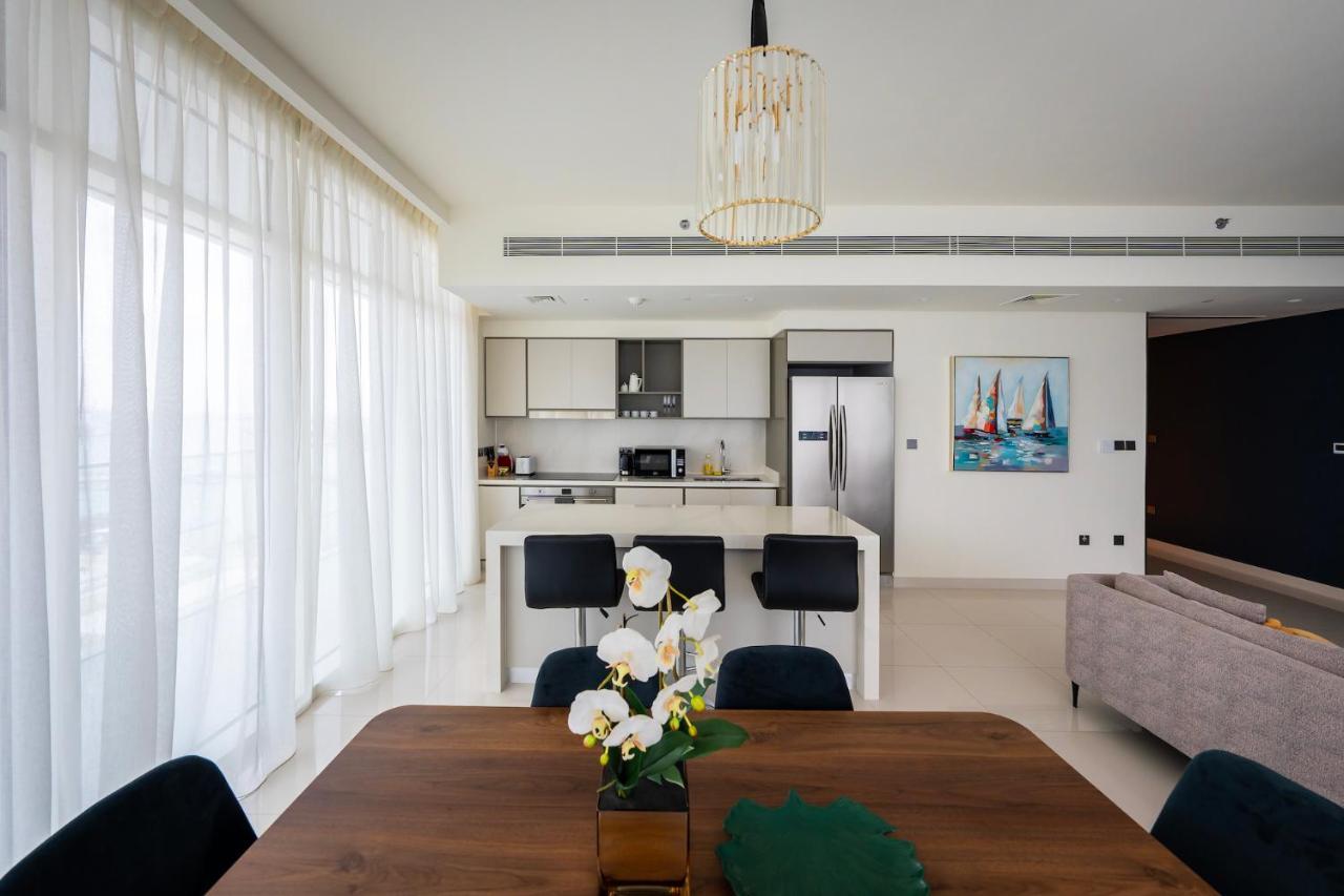 Glamorous 3br With Marina View Appartement