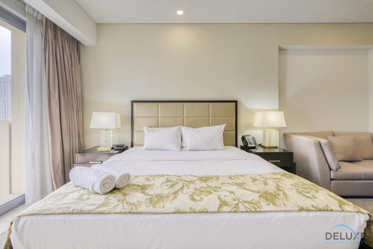 Upscale At The Address Residences Marina By Deluxe Homes