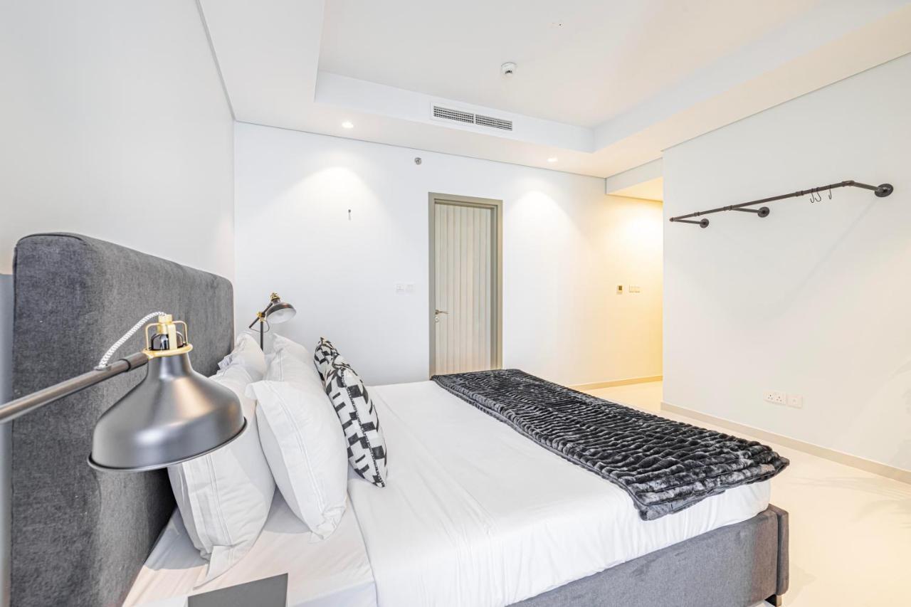 Apartment Daniels Burj Khalifa View 2br In Paramount Midtown Dubai