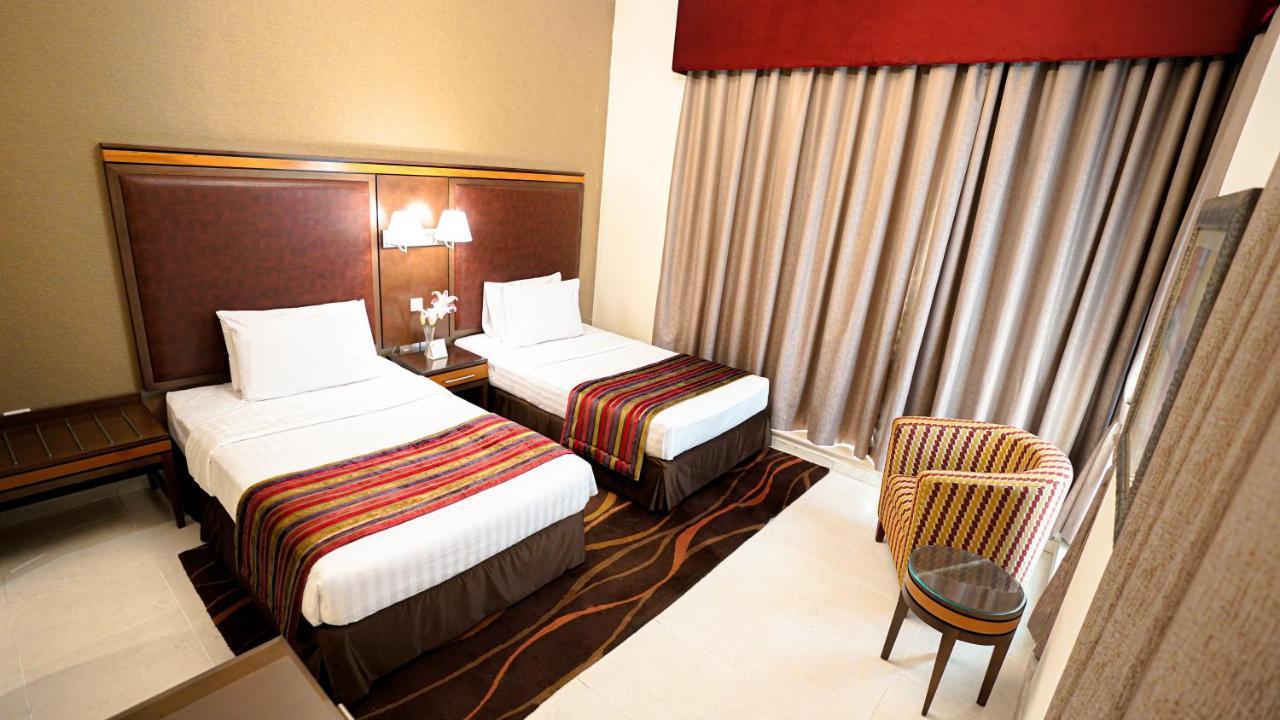 Xclusive Apartahotel Dubái