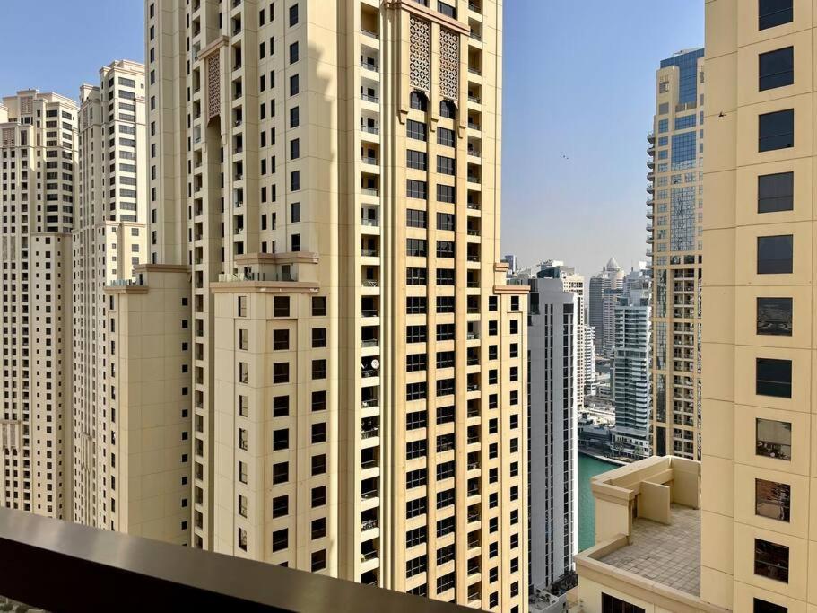 Apartamento Dar Vacation-luxurious & Cozy 1bdr - Jbr Dubai