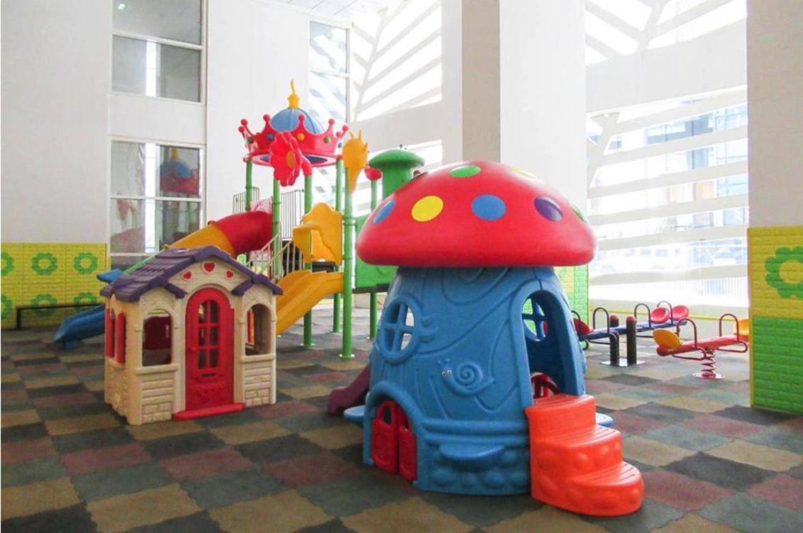 Bright & Vibrant 2br+kids 7min To Mall Apartamento *