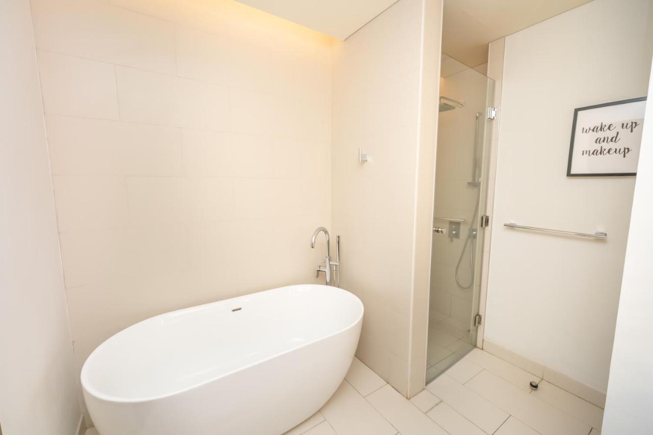 Apartamento Fam Living Walk - Opposite Walk Mall - 2a Dubái