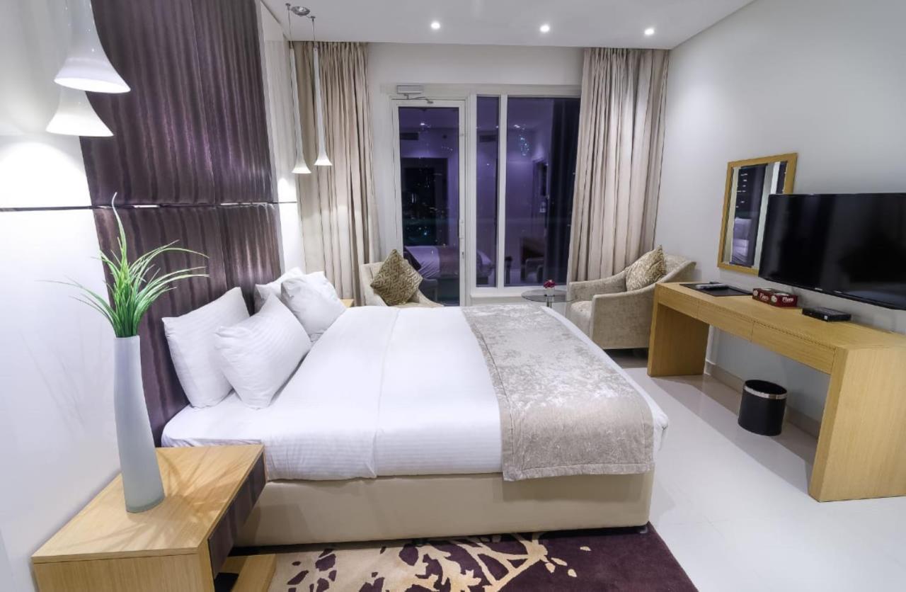Lägenhet Oskena Vacation Homes-damac Maison Canal View Dubai