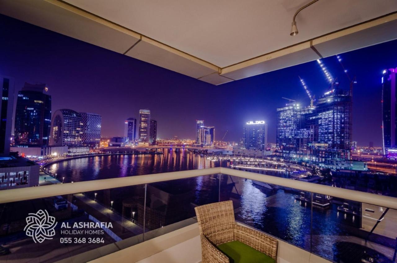 Oskena Vacation Homes-damac Maison Canal View Dubái