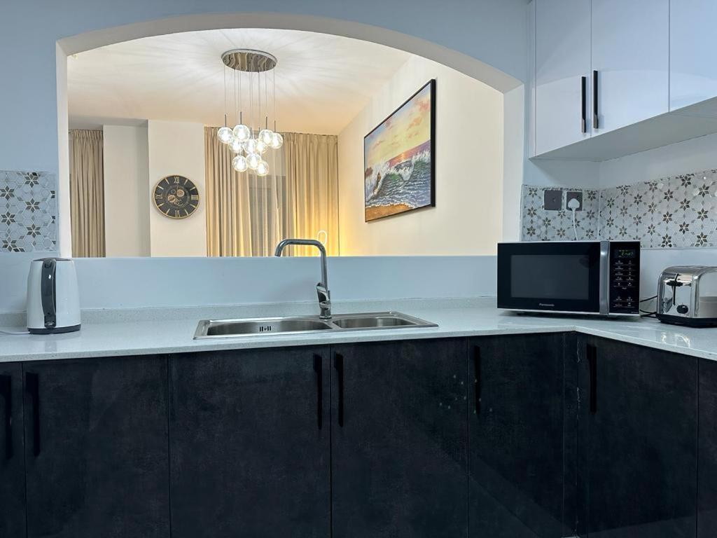 Apartamento Ultimatestay - Luxurious 4br In Jumeirah Towers Close To Jbr *