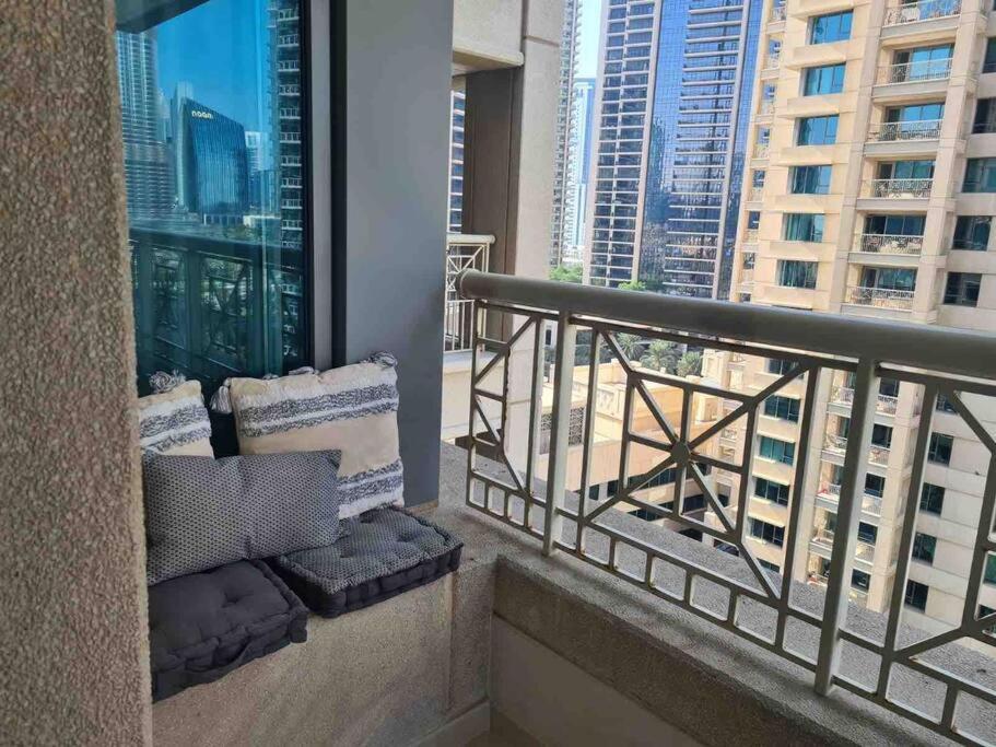 Burj Khalifa View, Blvard Apartment Dubai