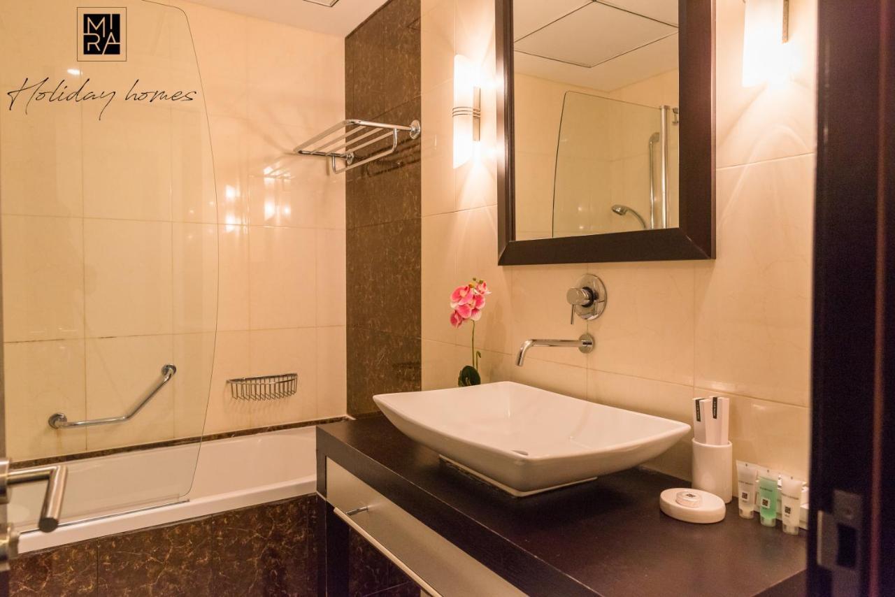 Mira Homes - New 2 Bedroom In Jlt- Area - 2 Min To Metro Apartemen *