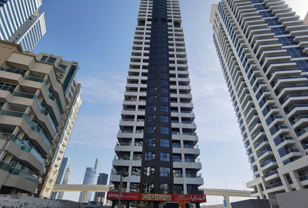 Apartment For Family & Friends 2 Bhk In Marina Dubai