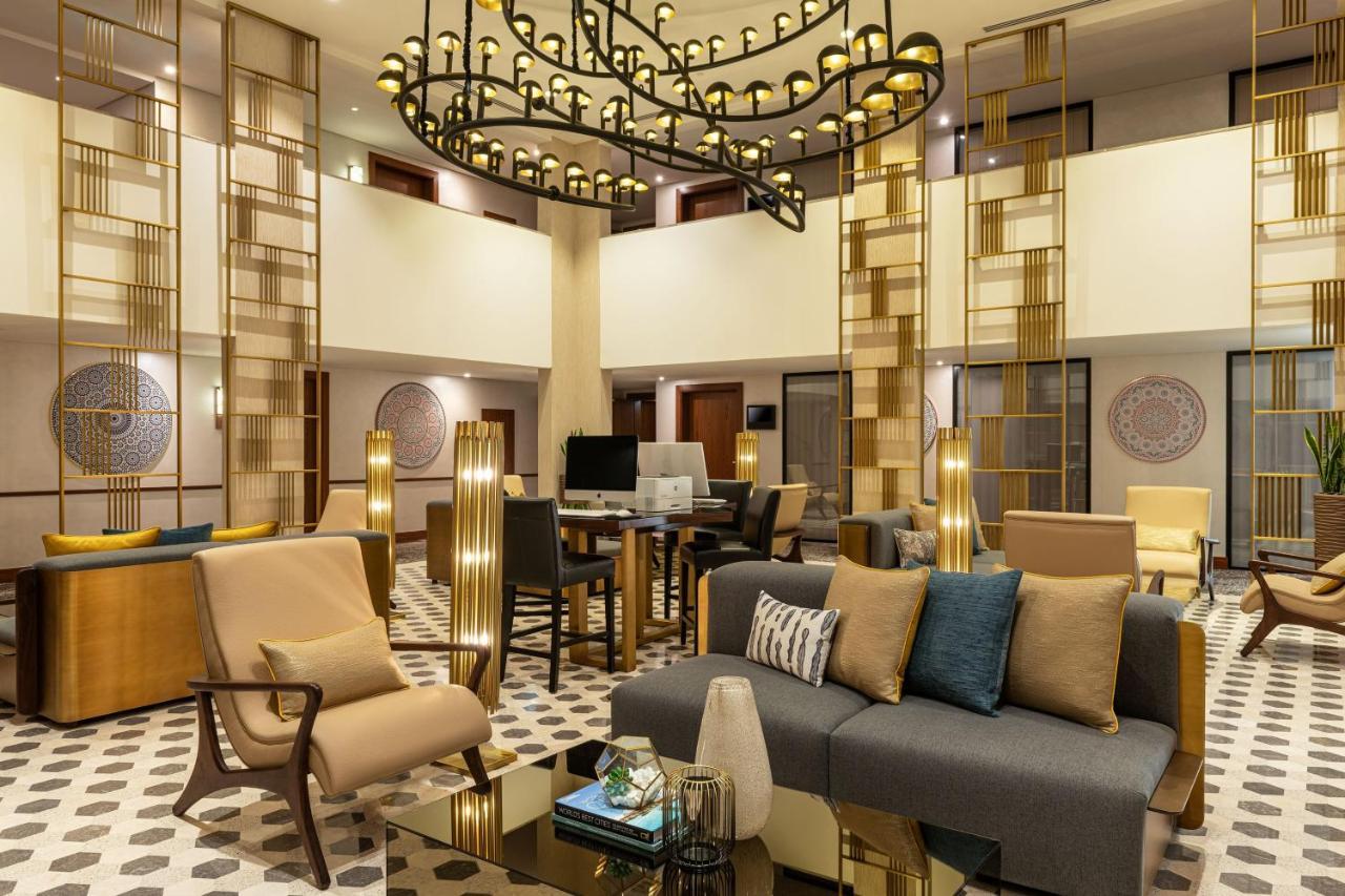 Le Meridien & Conference Centre Hotel 5*