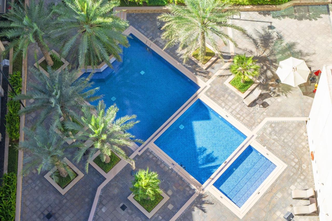 Apartamento Chic 2br Apartment, Prime Location Near Mall - Allsopp&allsopp