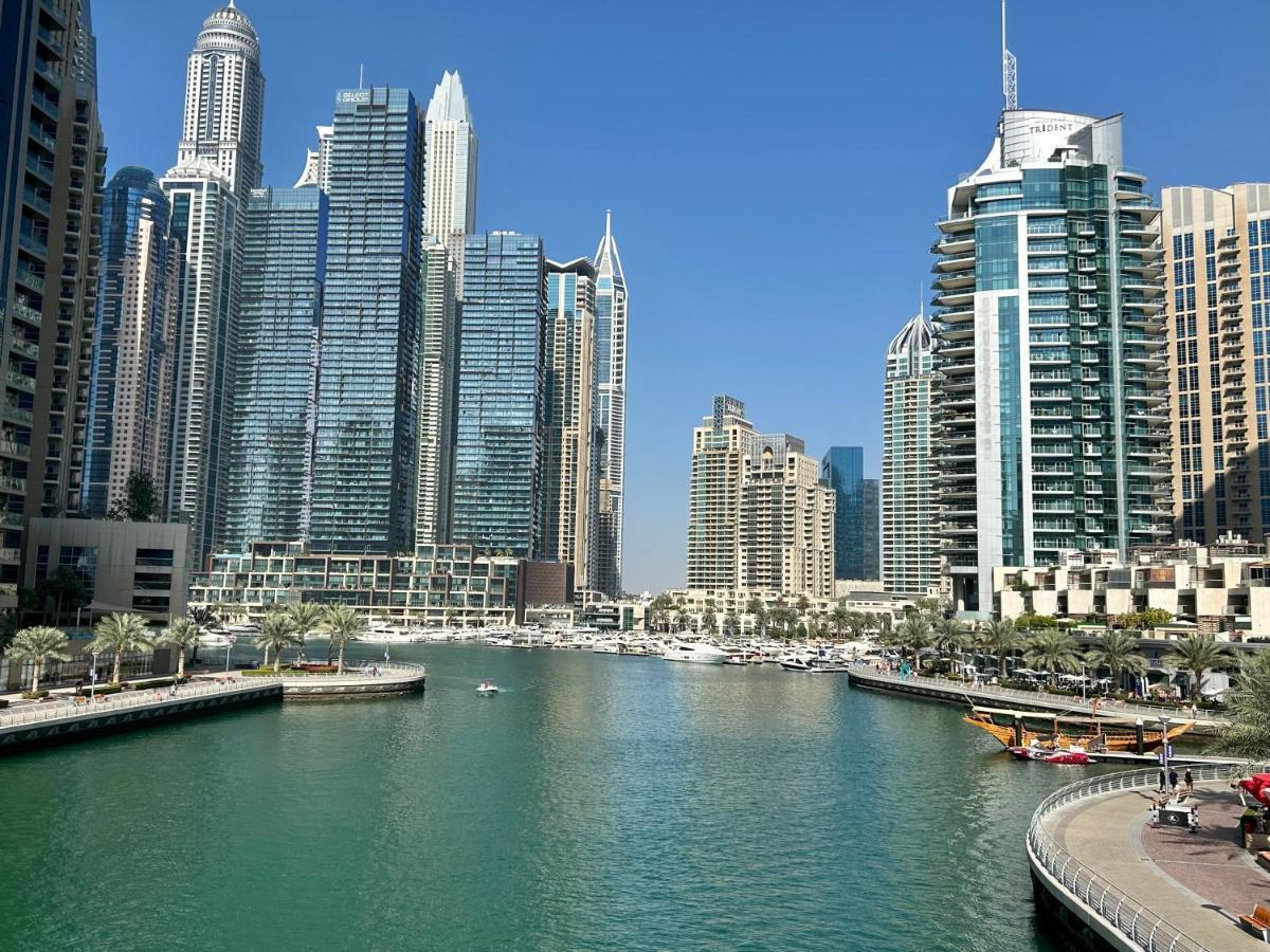 5 Star Serviced With Beach Access In The Heart Of Marina Free Welcome Gift Box Upon Arrival Dubai