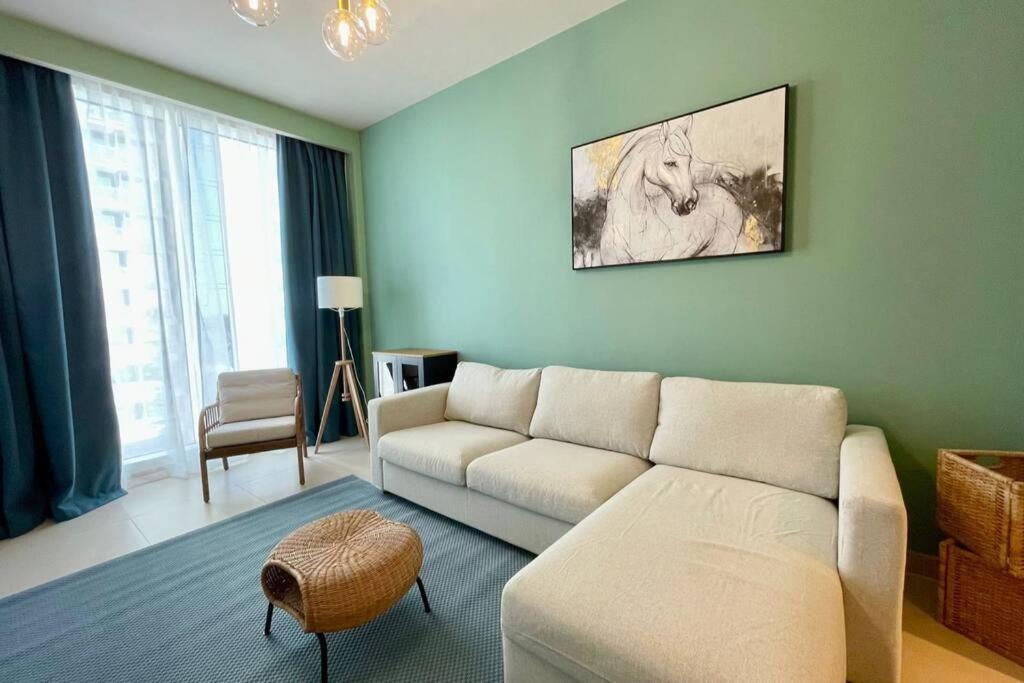 Dar Vacation-stylish & Cozy 1br Apt In Creek Harbour Apartament *