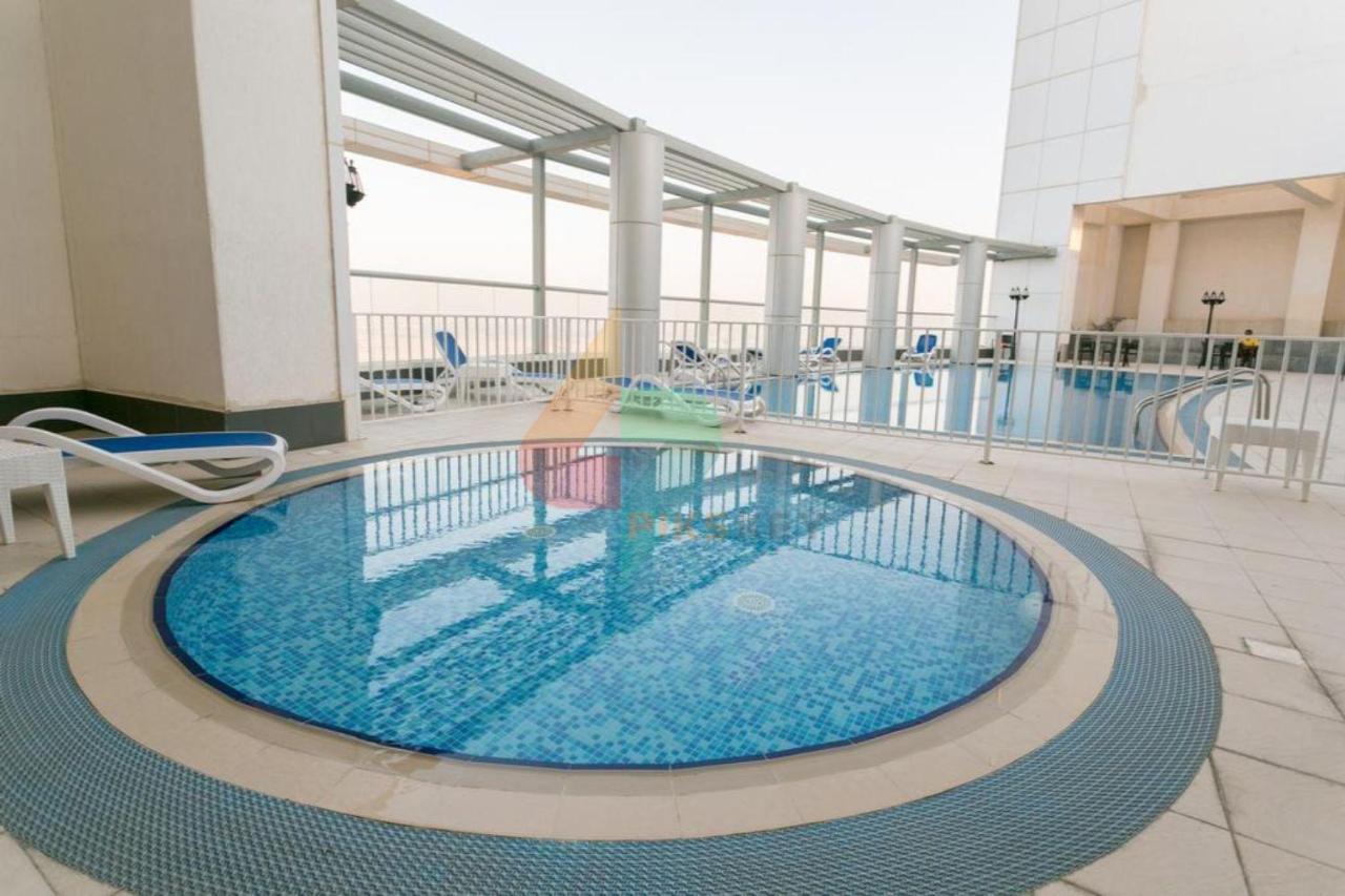 Apartamento La Buena Vida Homes Large 2br Near Burj Khalifa & Mall Dubái