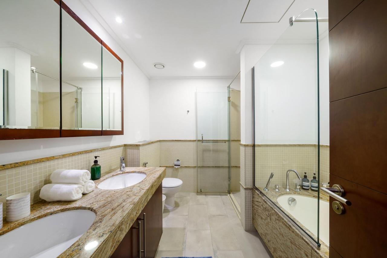 Lejlighed Contemporary & Roomy 2br With Burj Khalifa View *