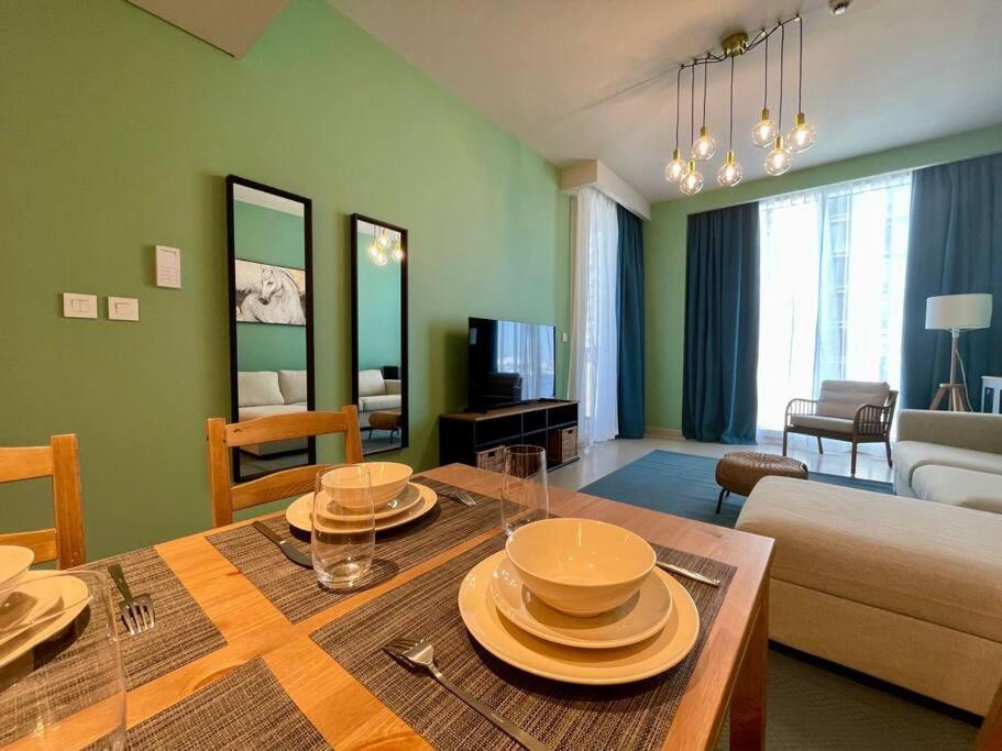 Dar Vacation-stylish & Cozy 1br Apt In Creek Harbour Apartament