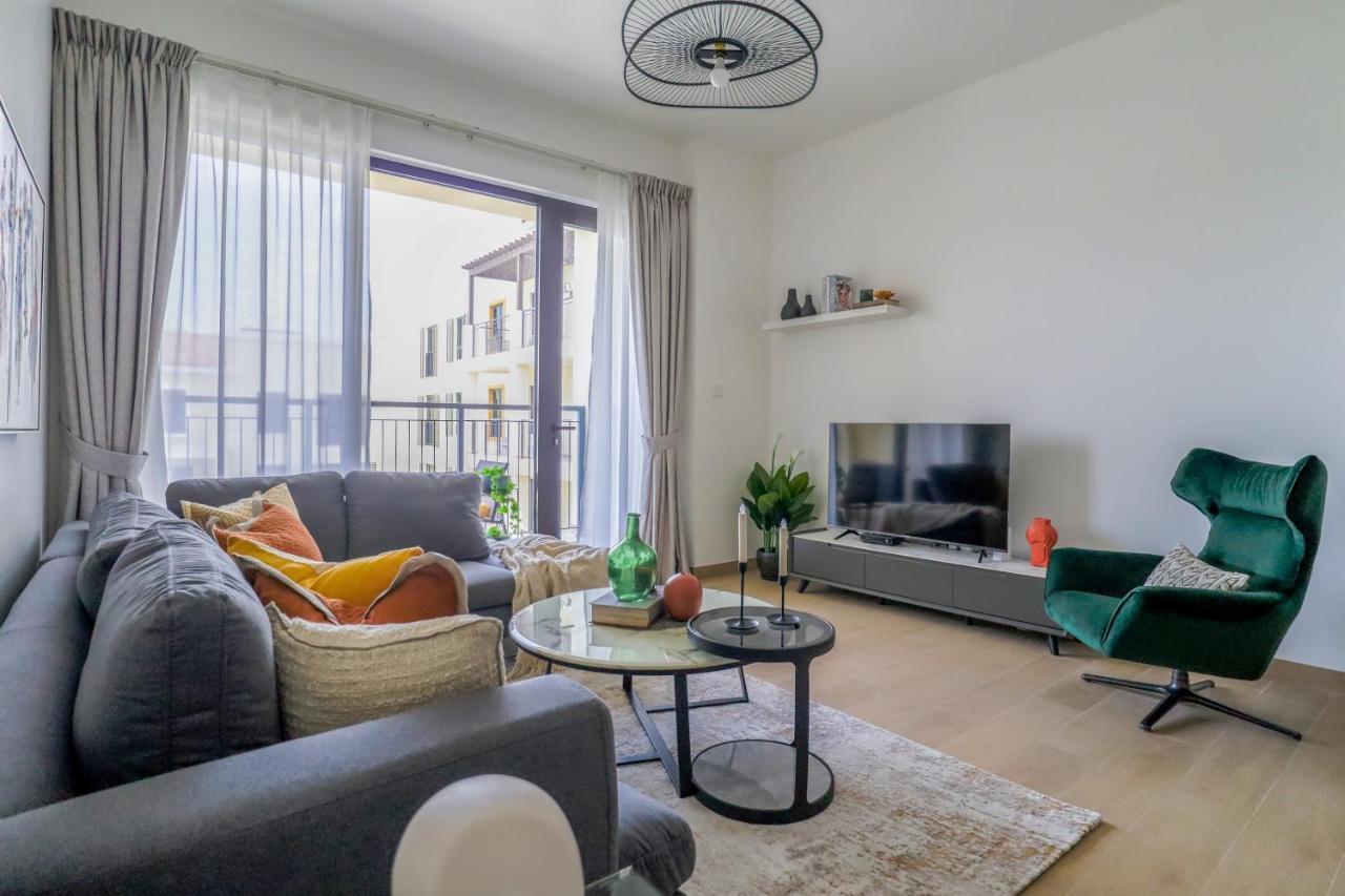 Higuests - Stylish Waterfront With Pool In La Appartement Dubaï