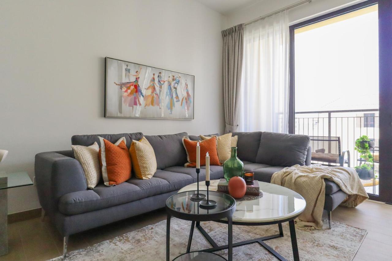 Higuests - Stylish Waterfront With Pool In La *
