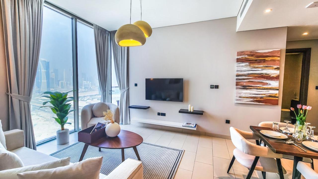 By Latinem Luxury 2br Holiday Cvr A2707 Near Burj Khalifa Dubái