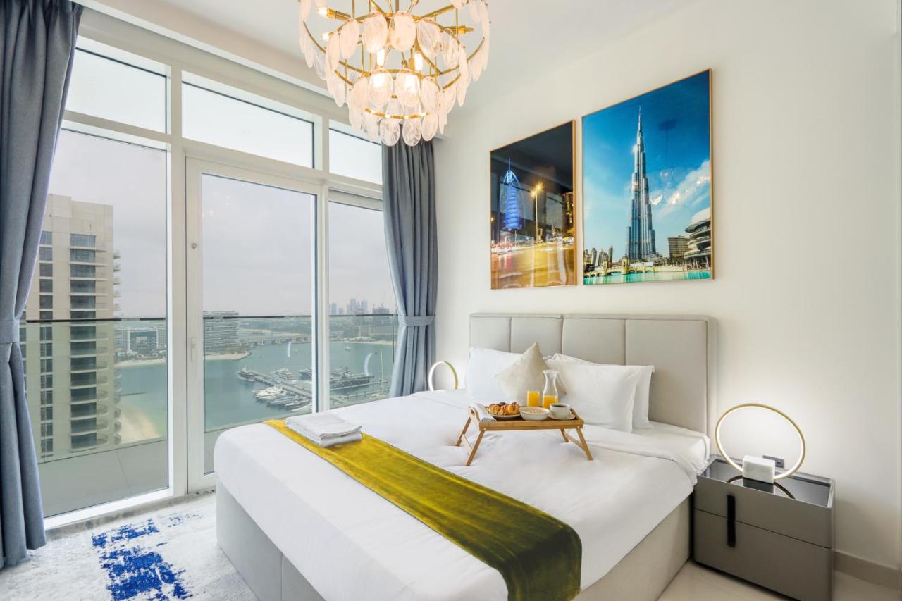Livbnb - Lush 3 Bedroom With Marina And Skyline Views