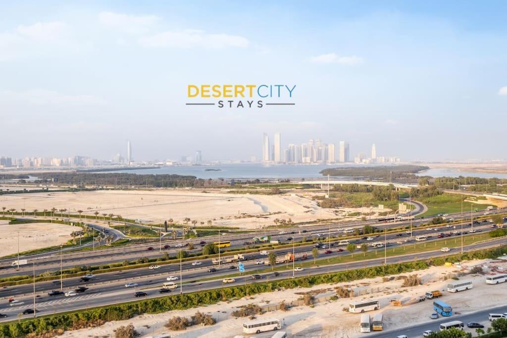 One Bed With Creek Views, Hosted By Desert *