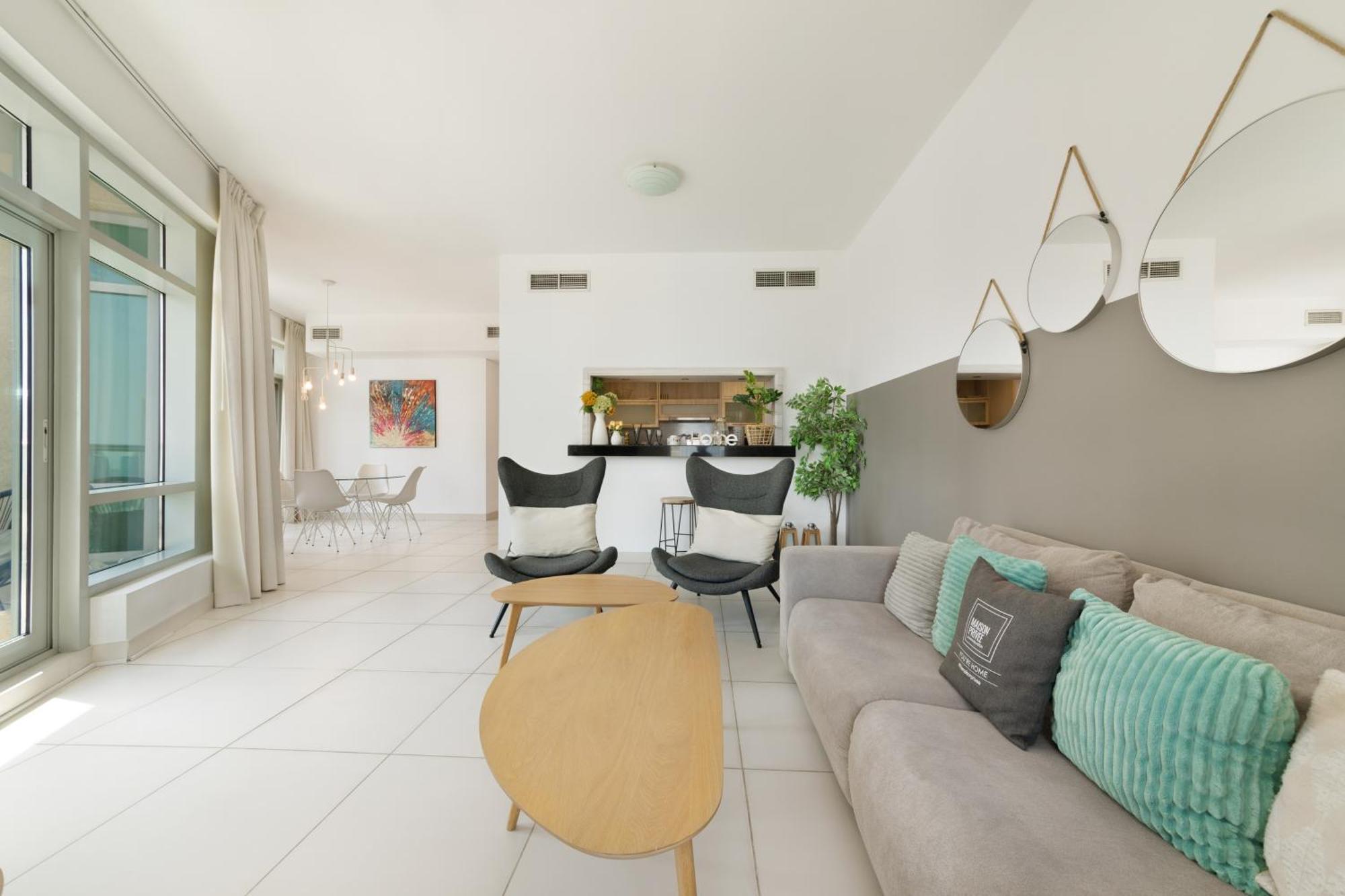 Maison Privee - Apt With Danish Twist & Burj Khalifa Views Dubái