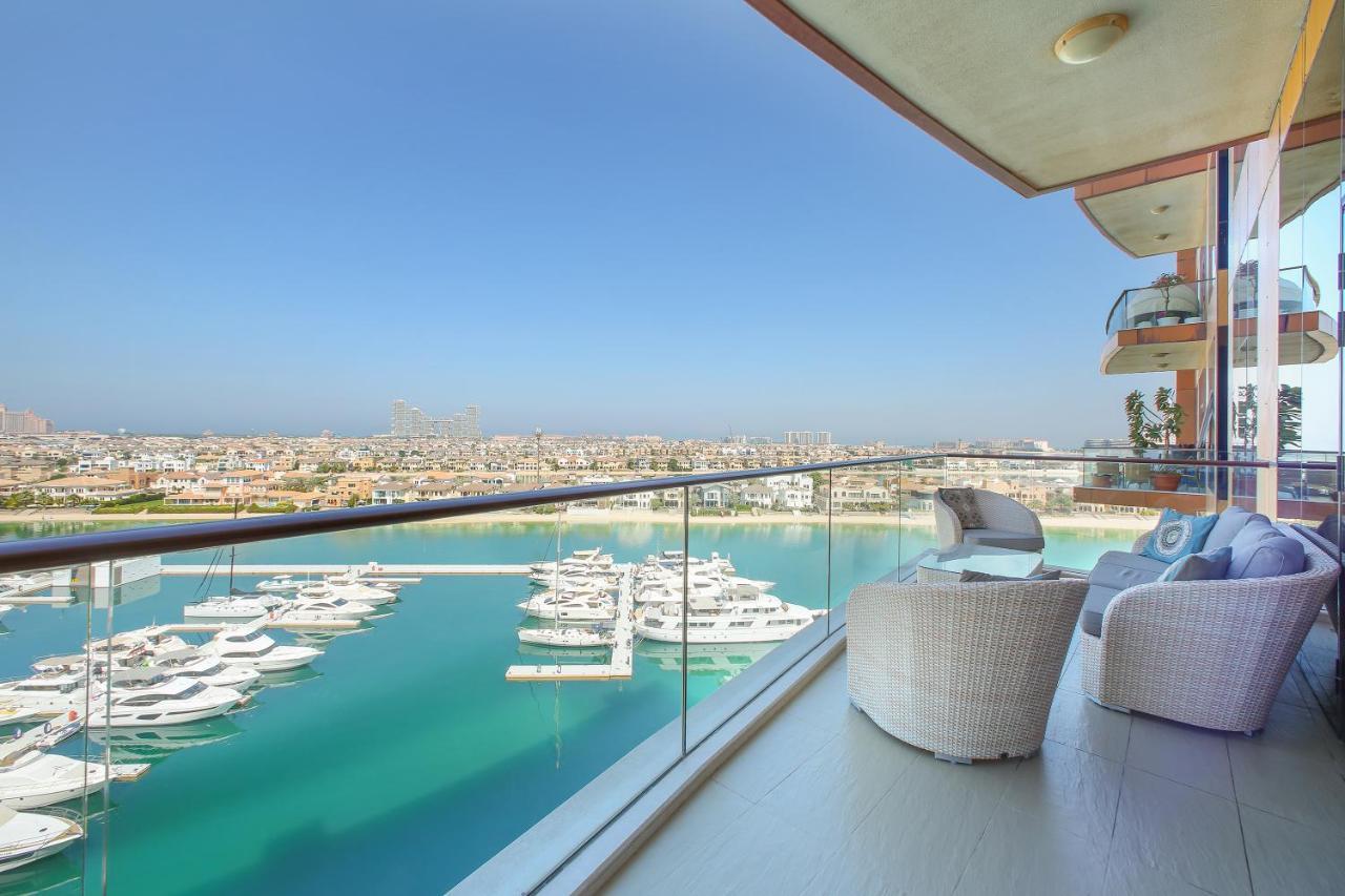 2 Bd Tiara Palm Views, & Pool, Amazing Views Of The Palm * Dubái