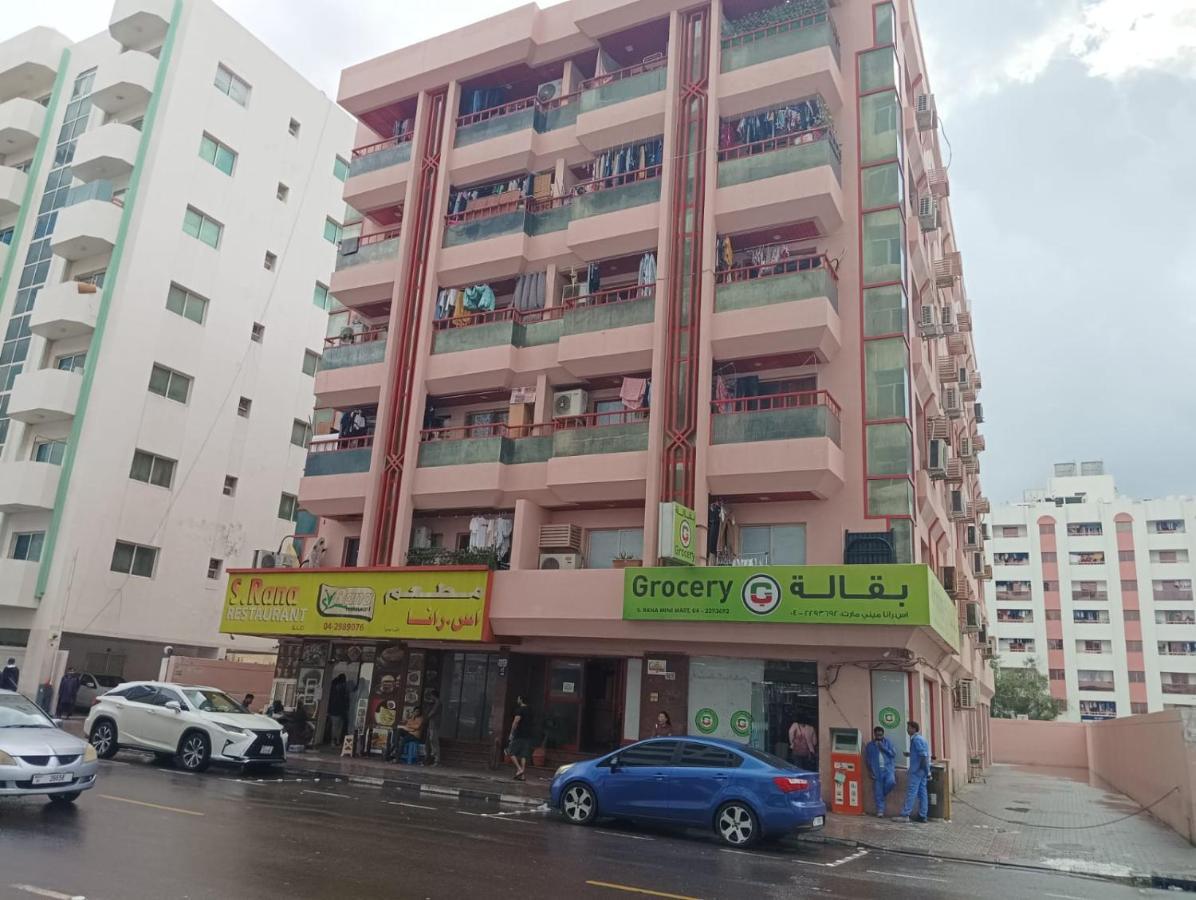 Moon Backpackers , Al Rigga , Partition For Couples And For Singles Apartamento