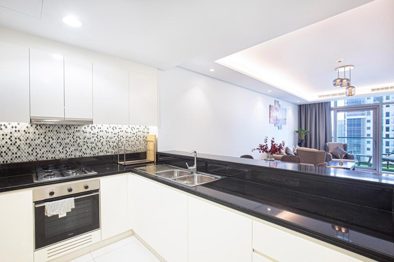Downtown's Highest Pool & Full 5-star Luxury With Gym, And Restaurants Apartamento