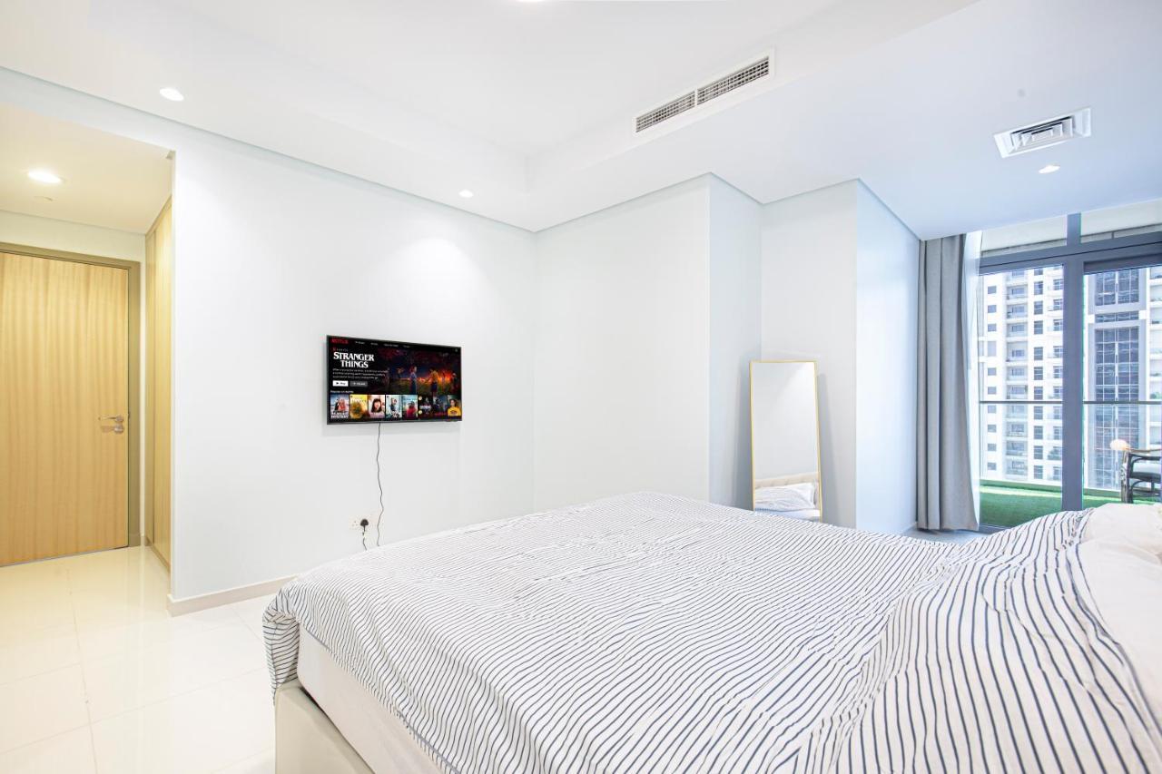 Downtown's Highest Pool & Full 5-star Luxury With Gym, And Restaurants * Dubái