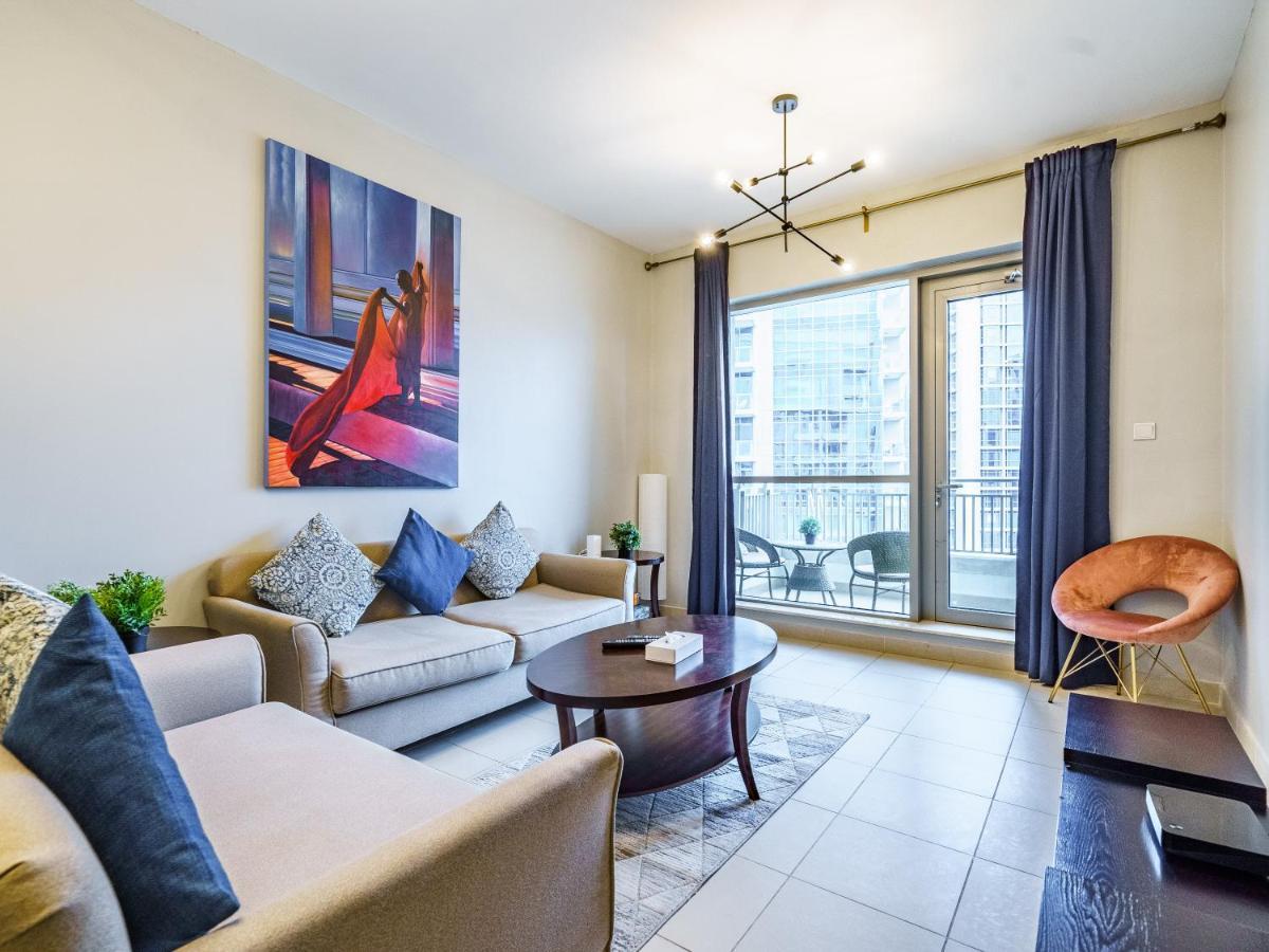 Lovely 1br In Downtown - Boulevard Appartement Dubaï