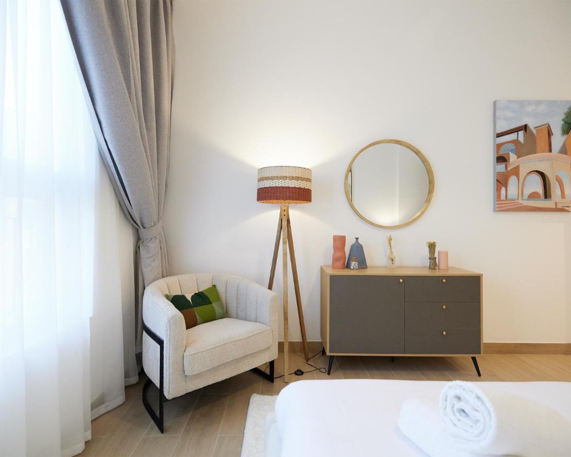 Stunning One Bedroom In Port De La Mer Appartement *