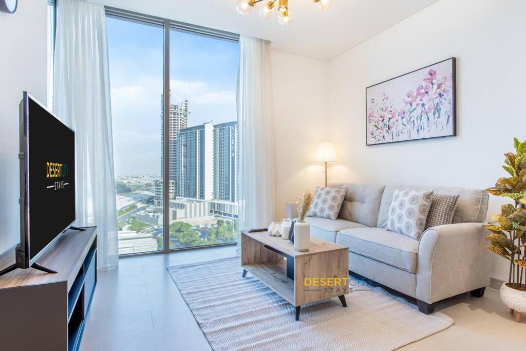 One Bed With Creek Views, Hosted By Desert Appartement *