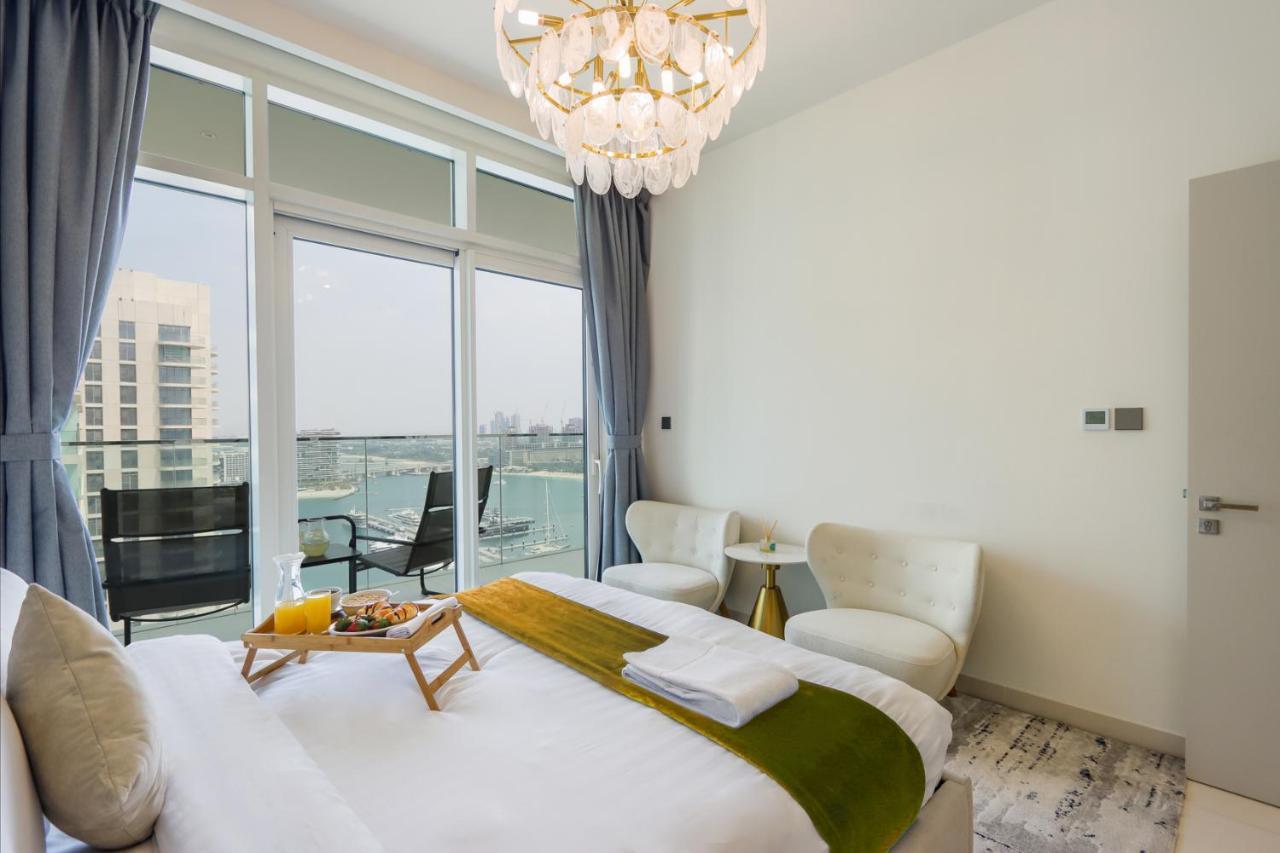 Livbnb - Lush 3 Bedroom With Marina And Skyline Views Appartement