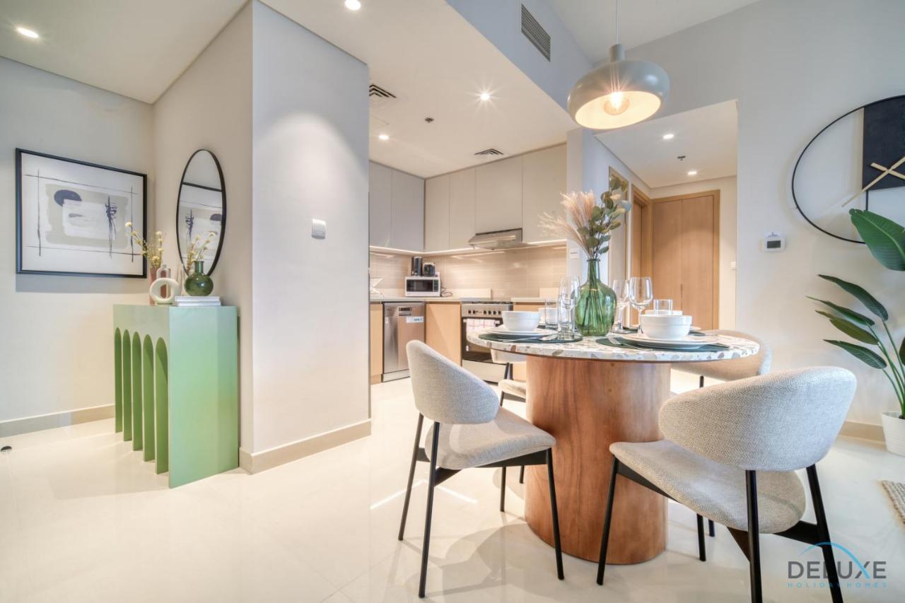 Elegant 1br At Harbour Views Tower 1 By Deluxe Homes Appartement