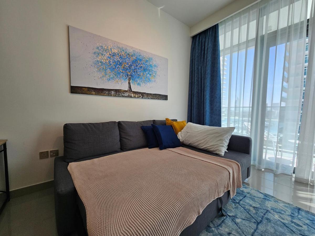 Vacay Lettings - Private Access -emaar Beachfront * Dubai