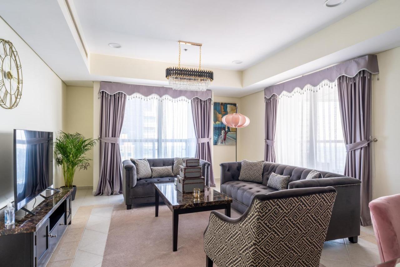 Veer - 82nd Floor Princess Tower - Palm View