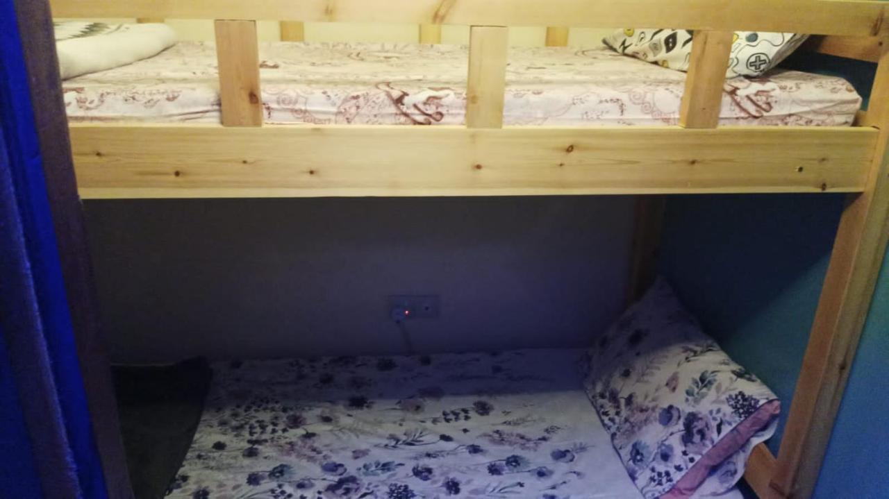 Apartamento Moon Backpackers , Al Rigga , Partition For Couples And For Singles