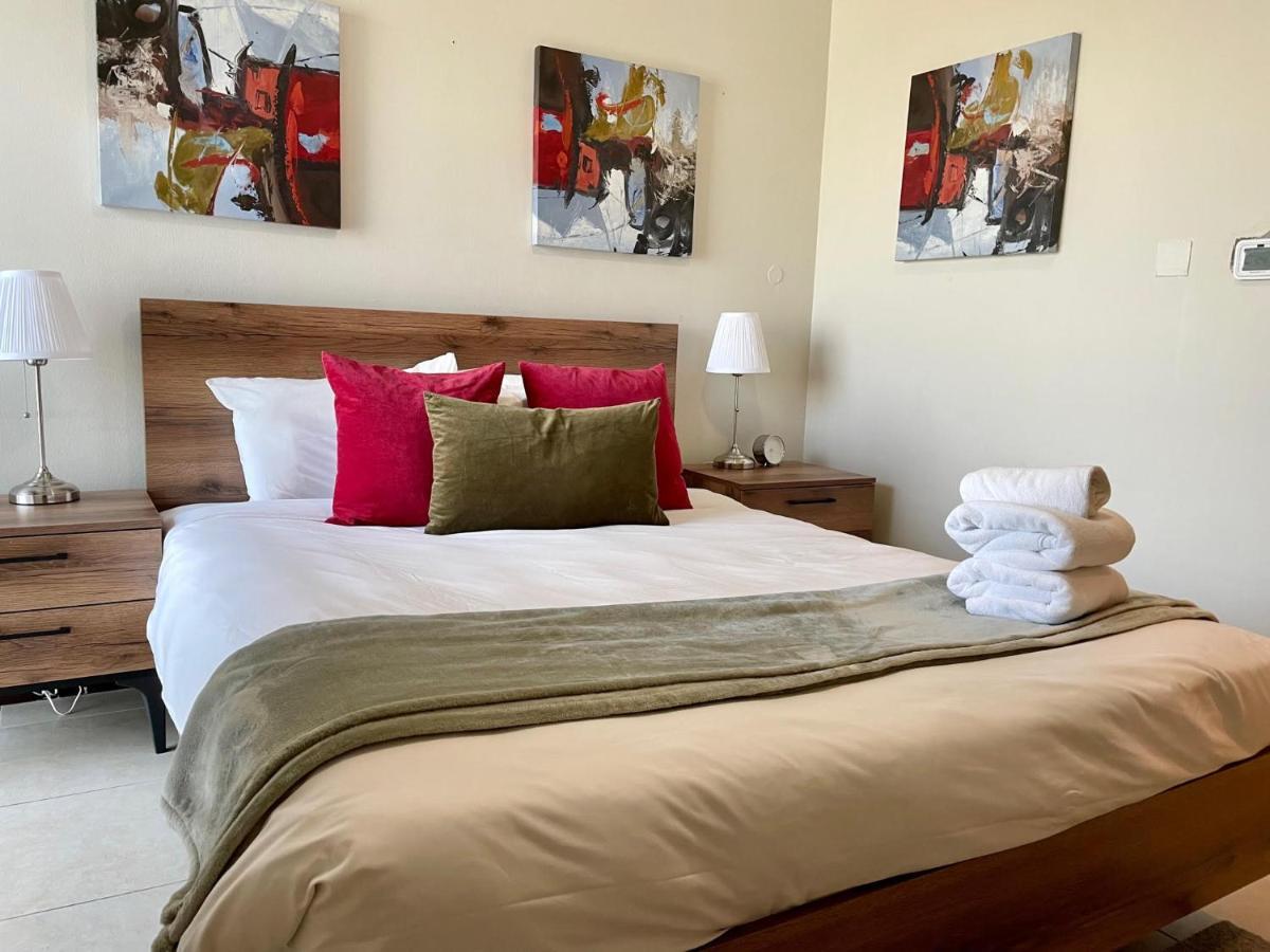Higuests - Spacious Close To Marina Walk Appartement