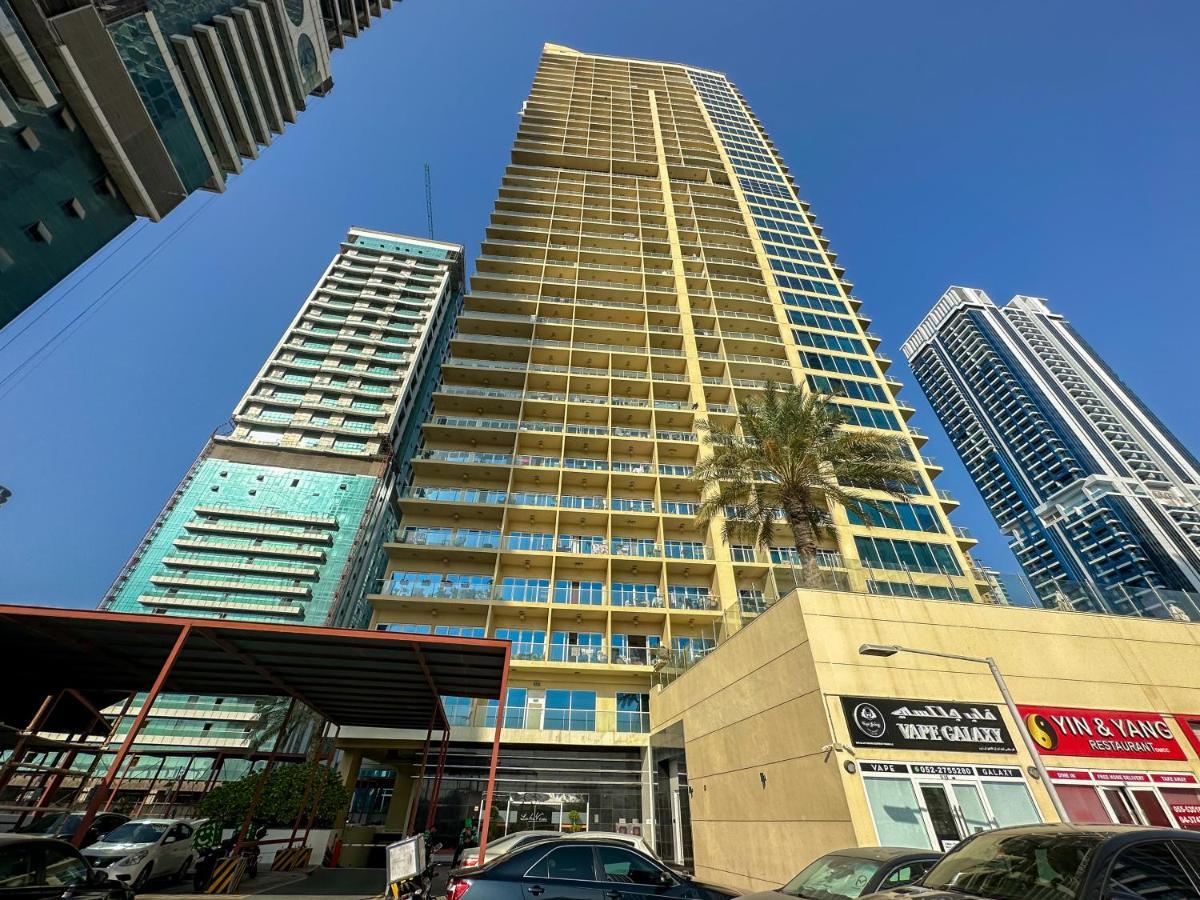 Higuests - Views From 2 Bedroom In Jlt Appartement Dubai